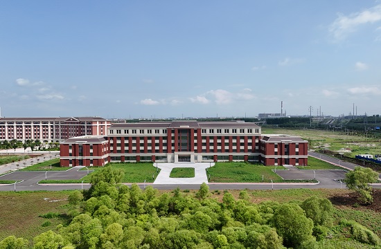 长春工业大学三栋现代产业学院实习实训楼建设项目施···
